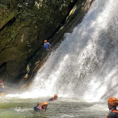 Alternative view of Canyoning el Chispero en San Carlos