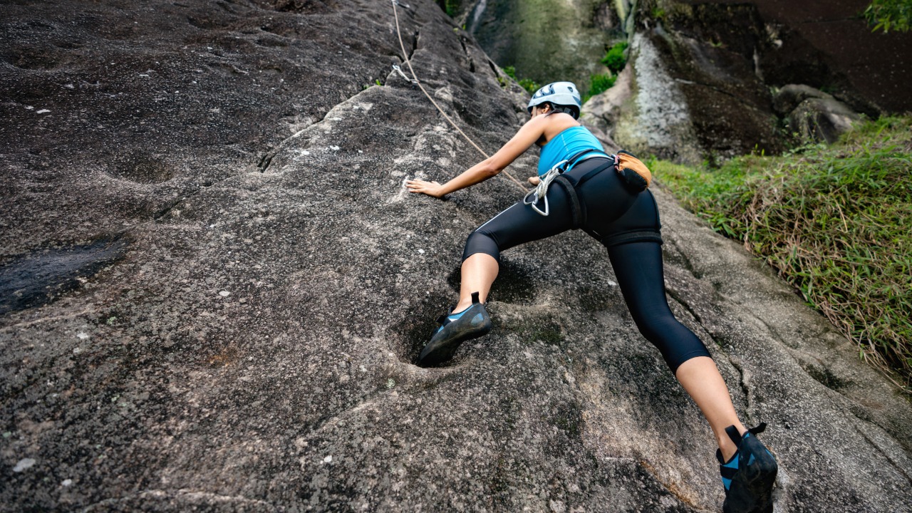 Escalada en la Piedra del Peñol En Guatapé - Image 7