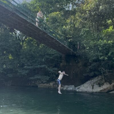 Alternative view of Mountain Bike Tour Downhill Desde Guatape a San Rafael