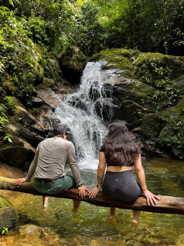 Trekking a las 7 cascadas en Guatape 
