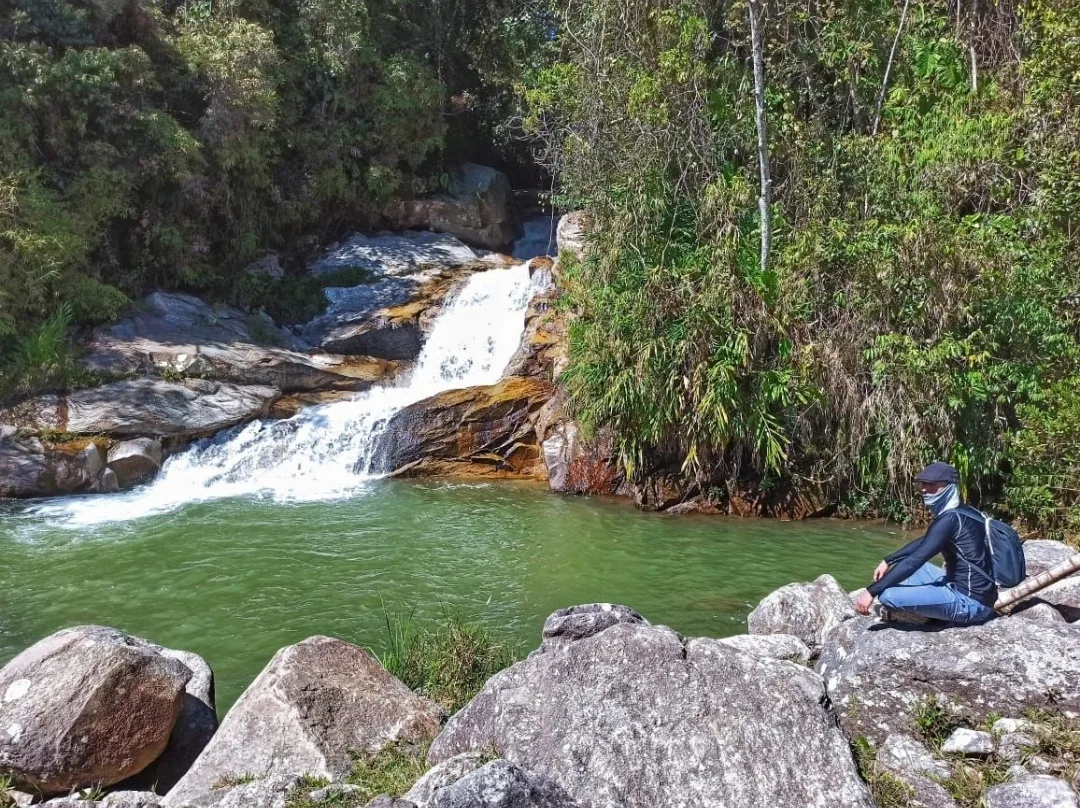 Caminata a la Espectacular Cascada Velo de Novia