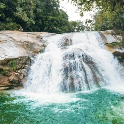 Caminata a las Cascadas de los Simios