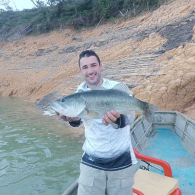 Alternative view of TOUR DE PESCA PROFESIONAL EN GUATAPE